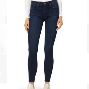 Joes Mid Rise Skinny - The Honey